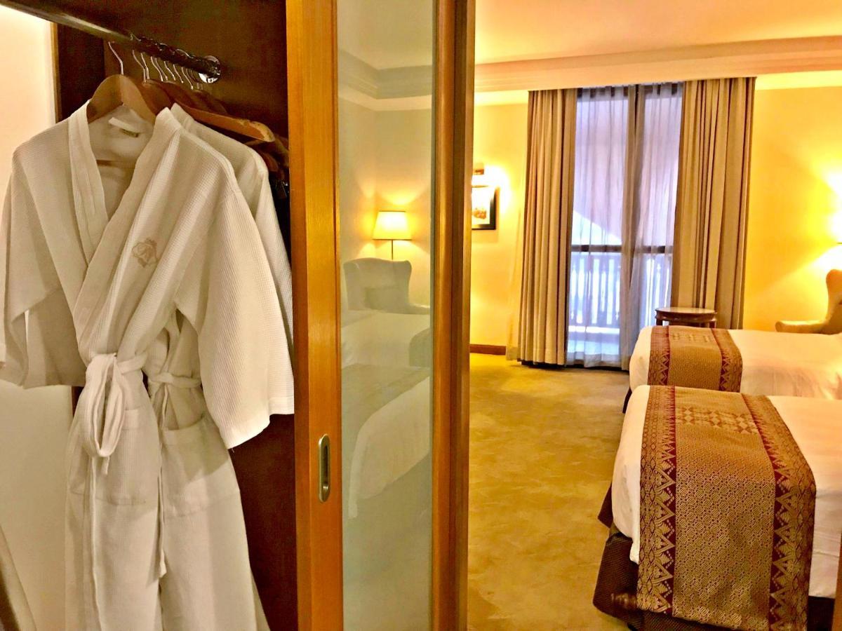 Royale Chulan Kuala Lumpur Hotel Екстериор снимка